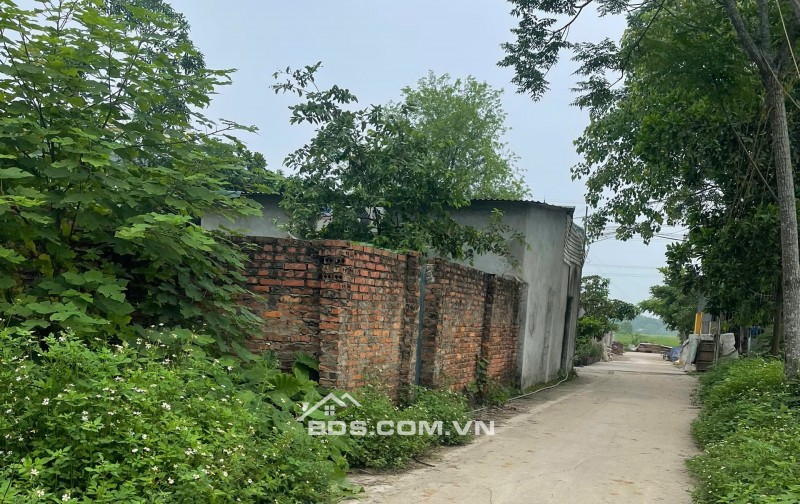 Nhỉnh 1 tỷ sở hữu ngay lô đất Phú Nghĩa